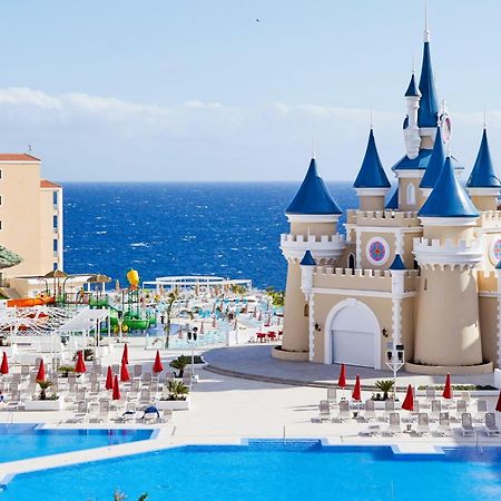 Bahia Principe Fantasia Tenerife San Miguel de Abona Esterno foto The Land of Legends Theme Park
