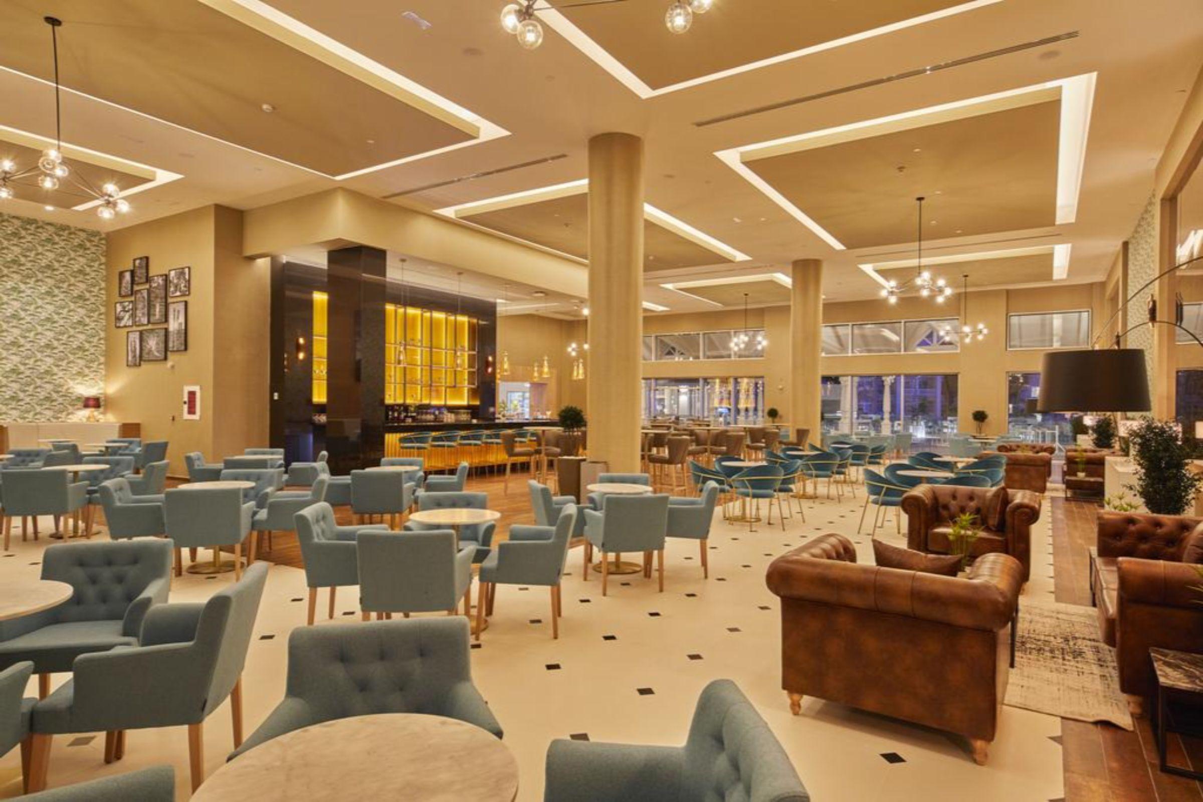 Bahia Principe Fantasia Tenerife San Miguel de Abona Esterno foto The lounge at the airport