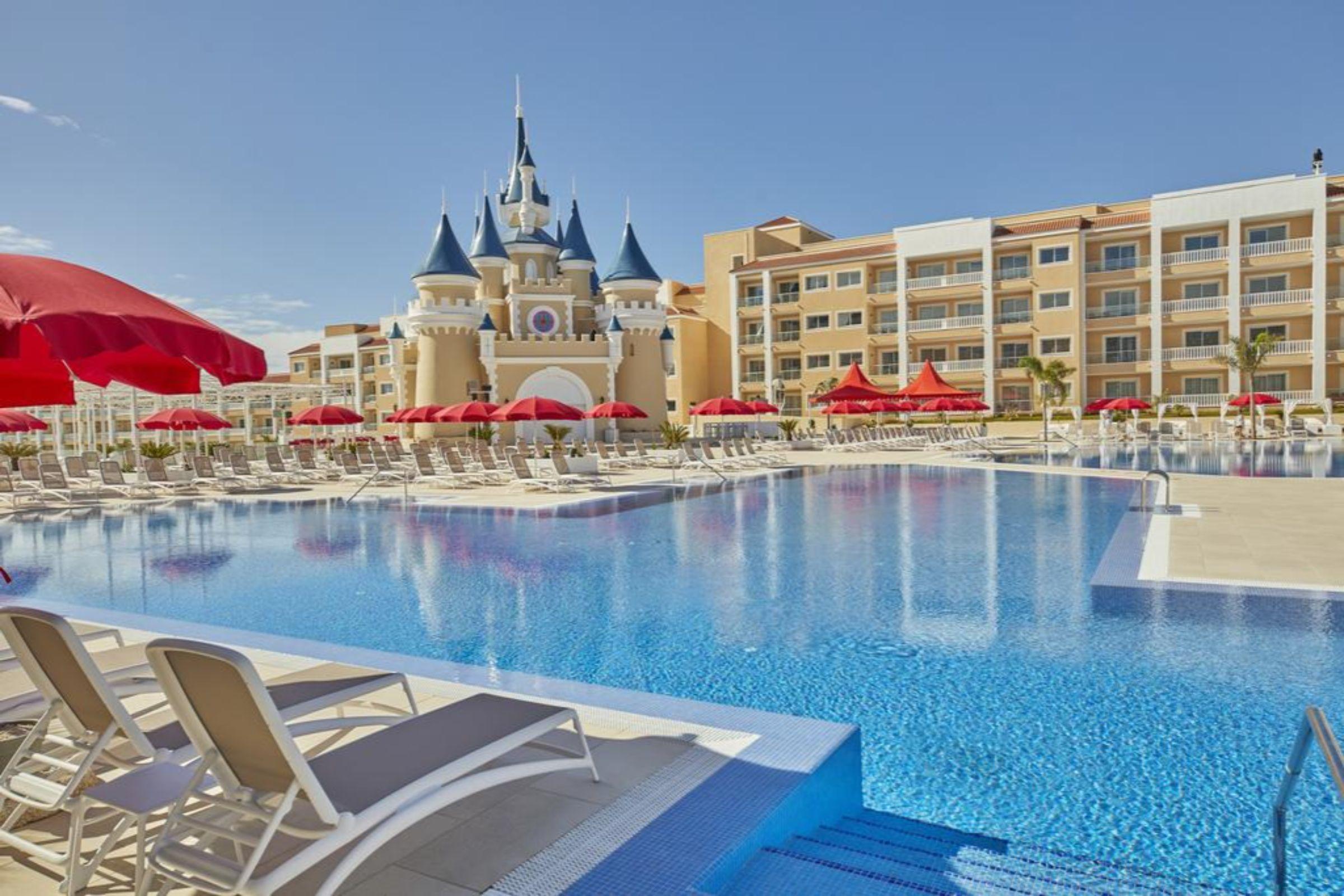 Bahia Principe Fantasia Tenerife San Miguel de Abona Esterno foto The resort's swimming pool